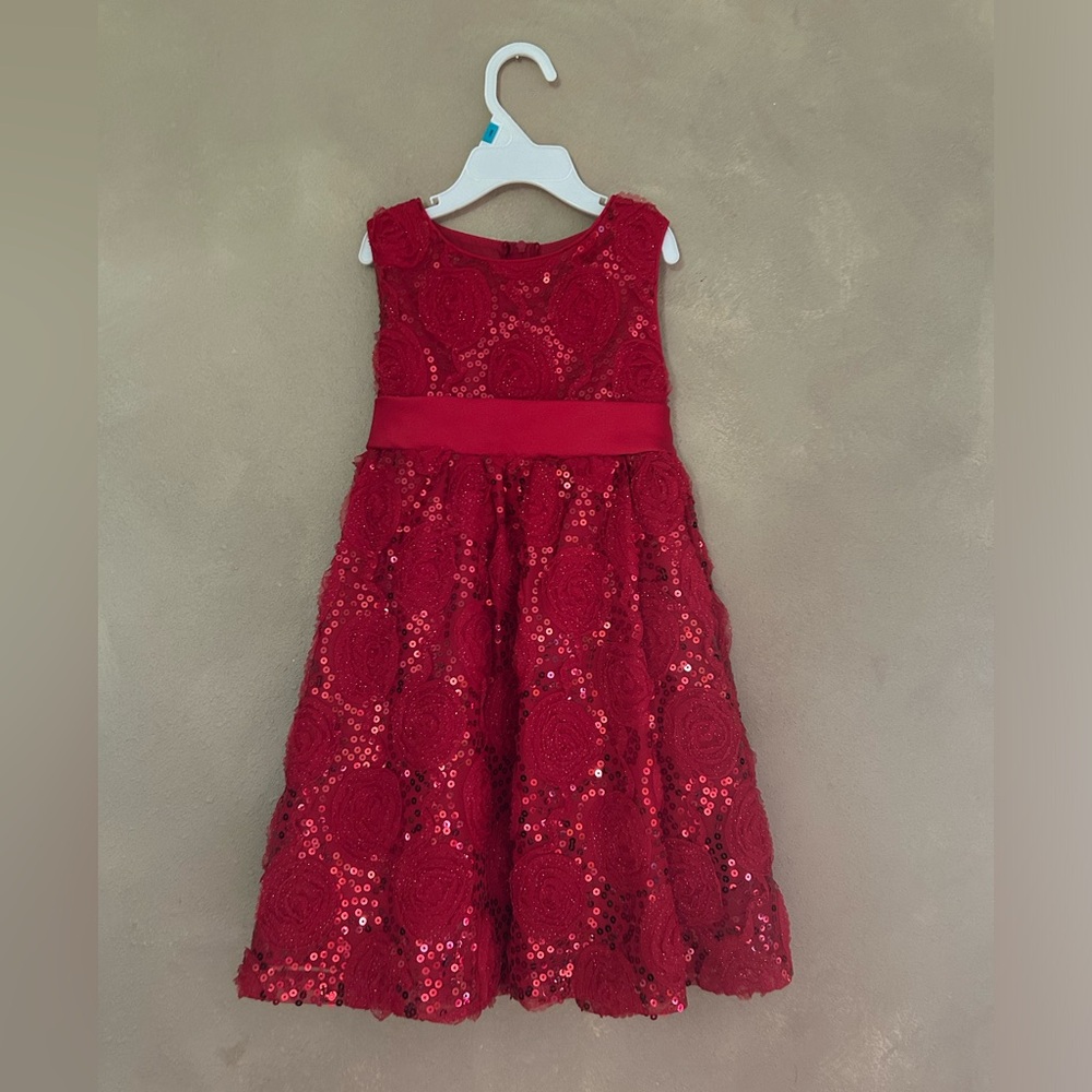 Brand: Rare, too! Size 4.